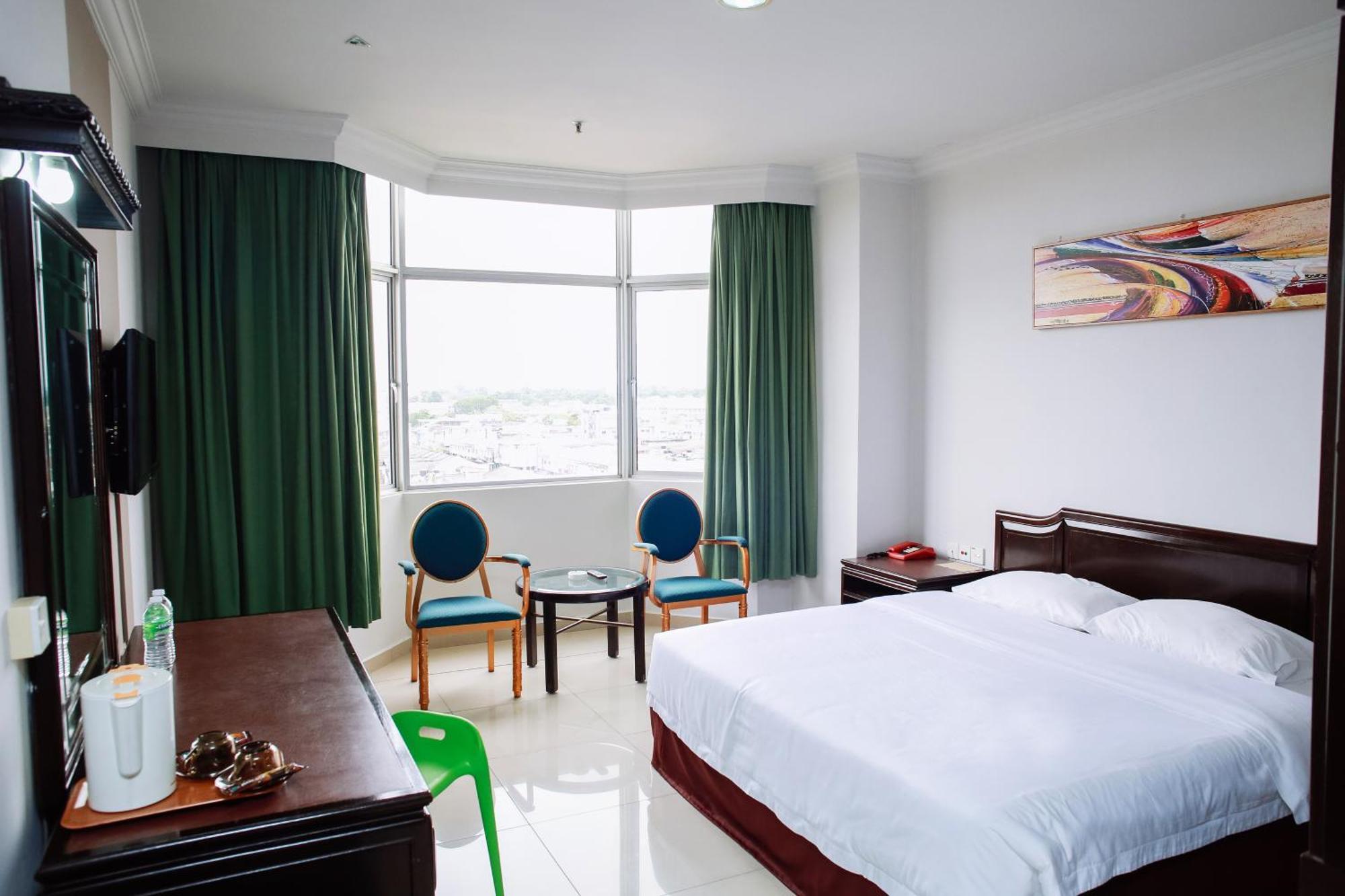 Hotel Green Park Temerloh Extérieur photo