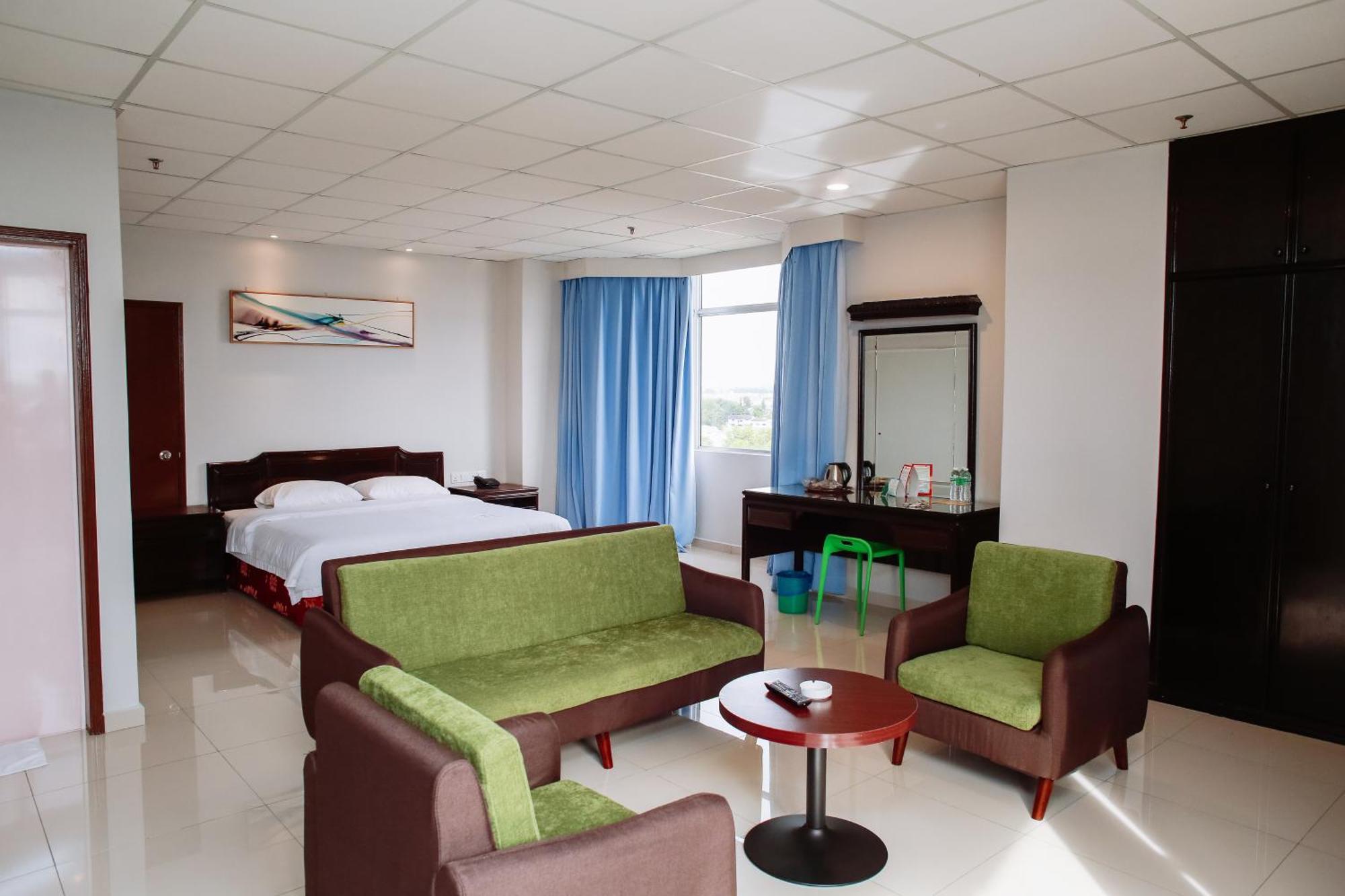 Hotel Green Park Temerloh Extérieur photo