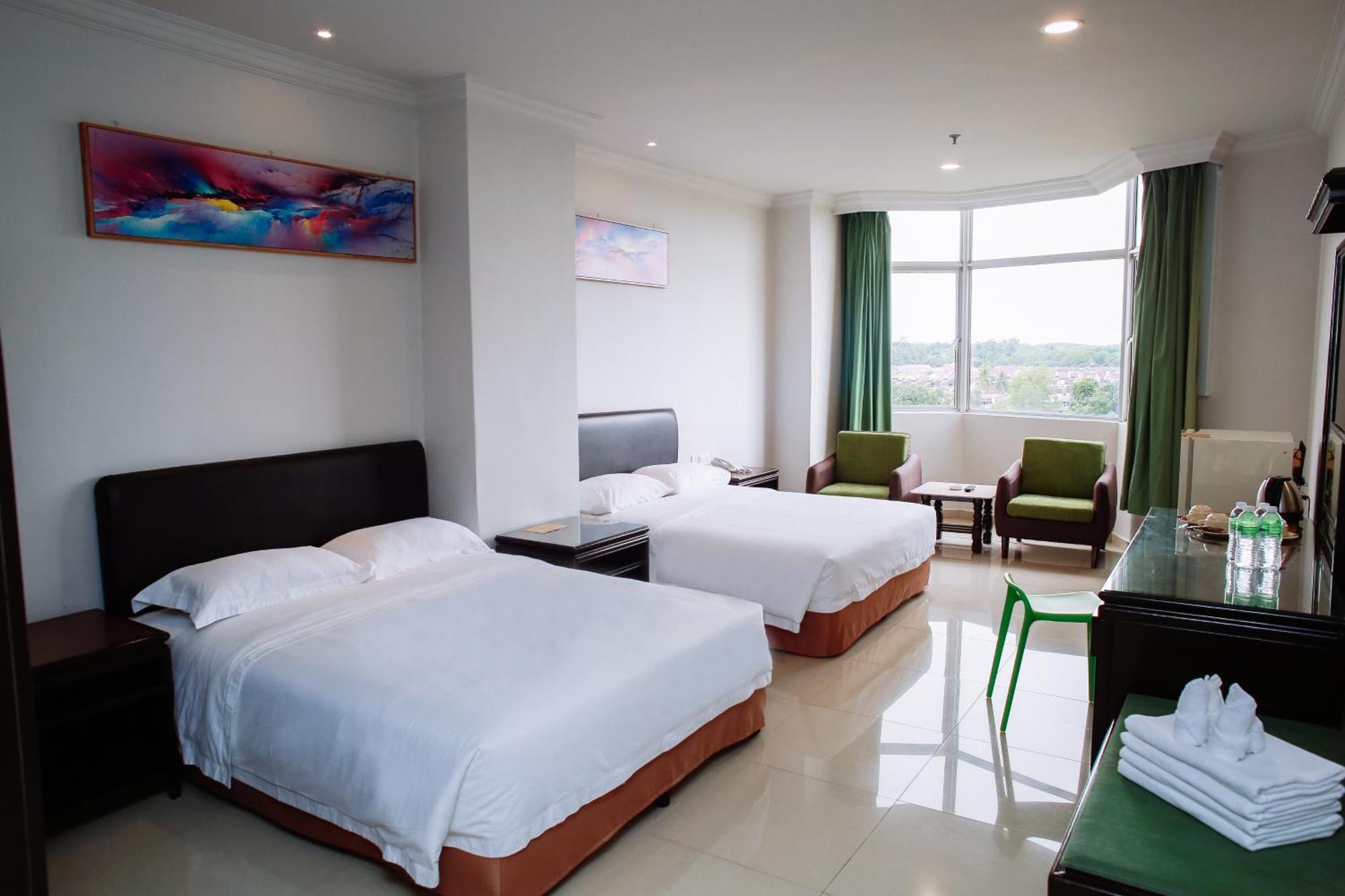 Hotel Green Park Temerloh Extérieur photo