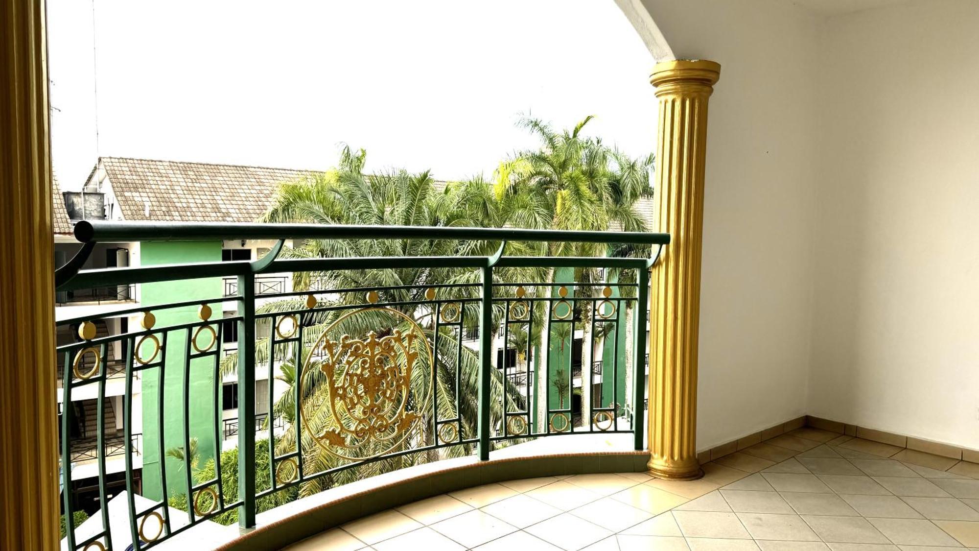 Hotel Green Park Temerloh Extérieur photo