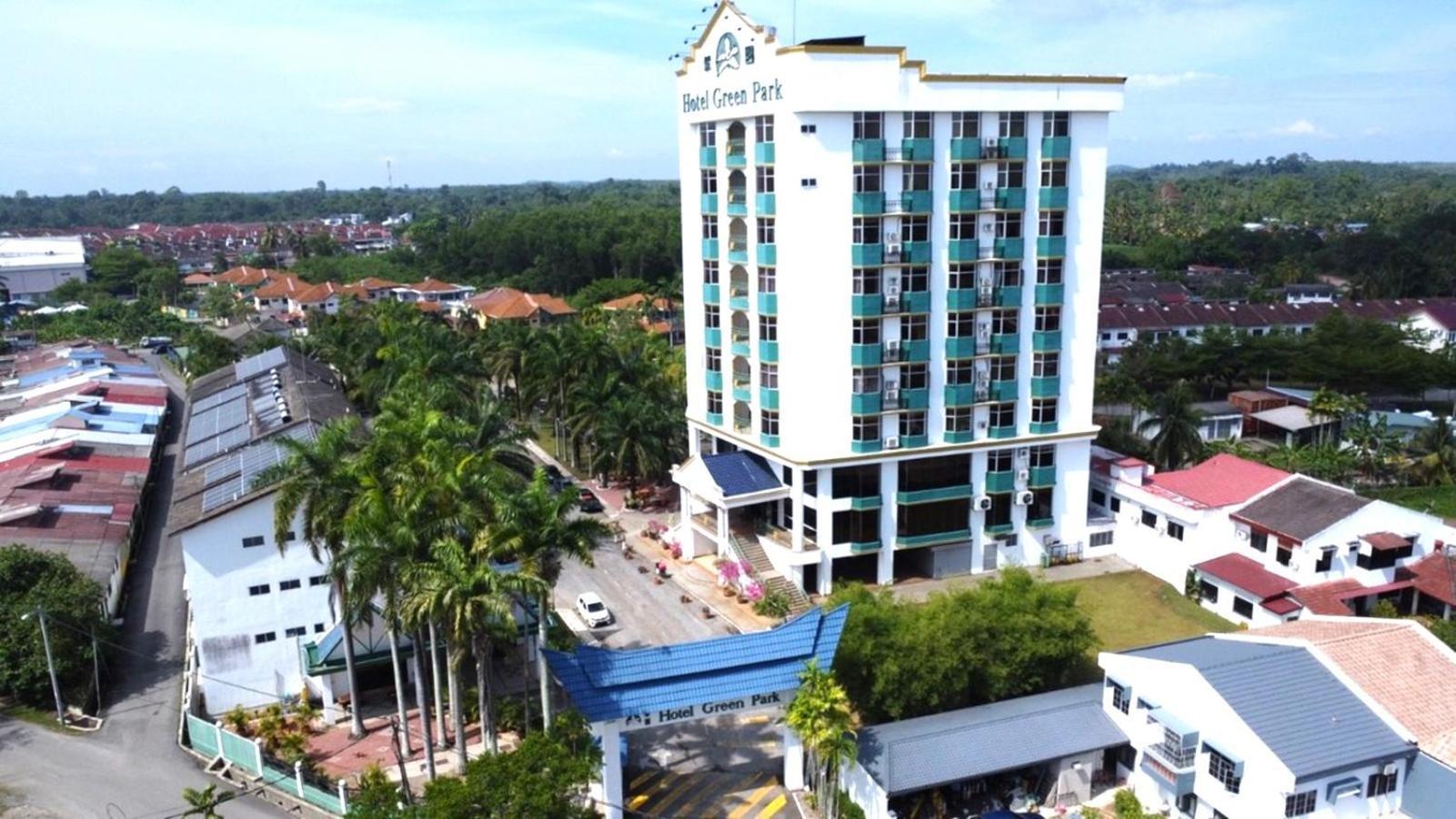 Hotel Green Park Temerloh Extérieur photo