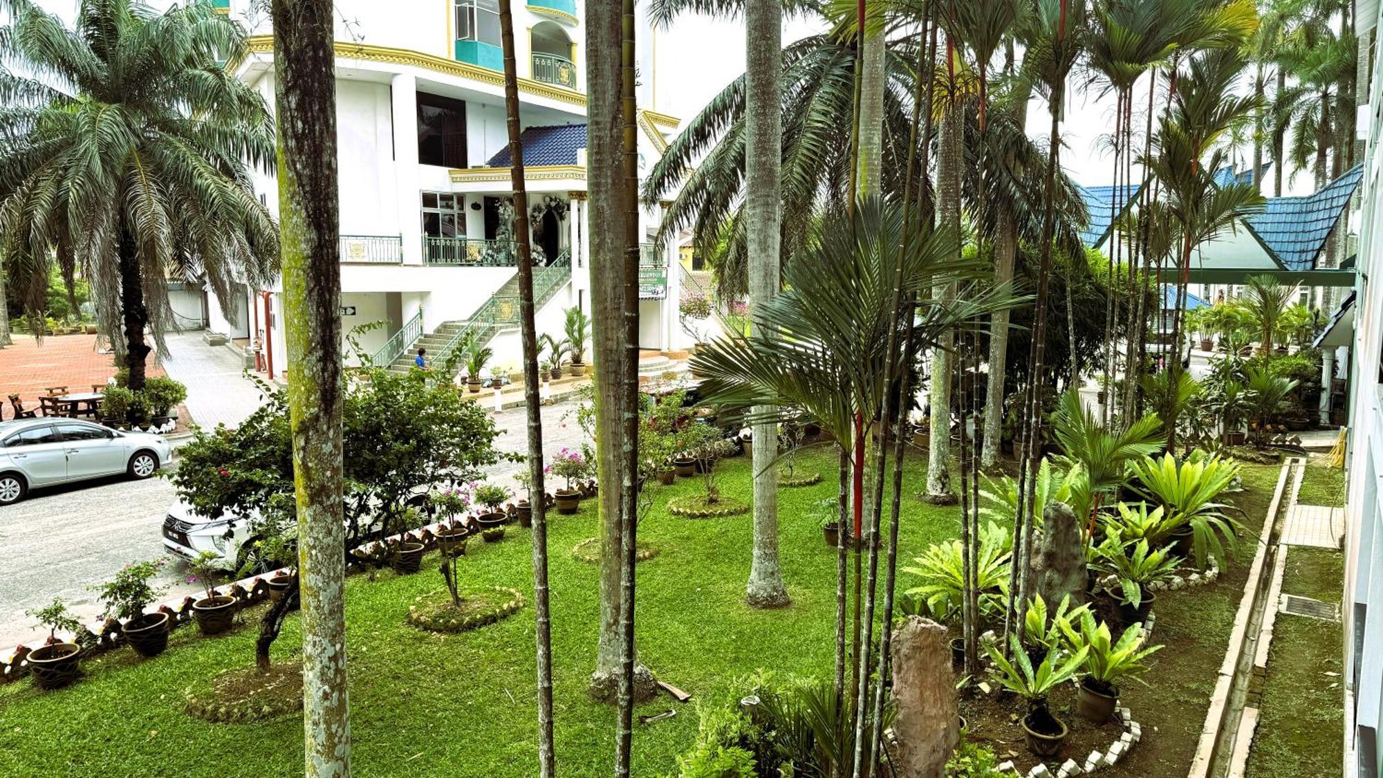 Hotel Green Park Temerloh Extérieur photo