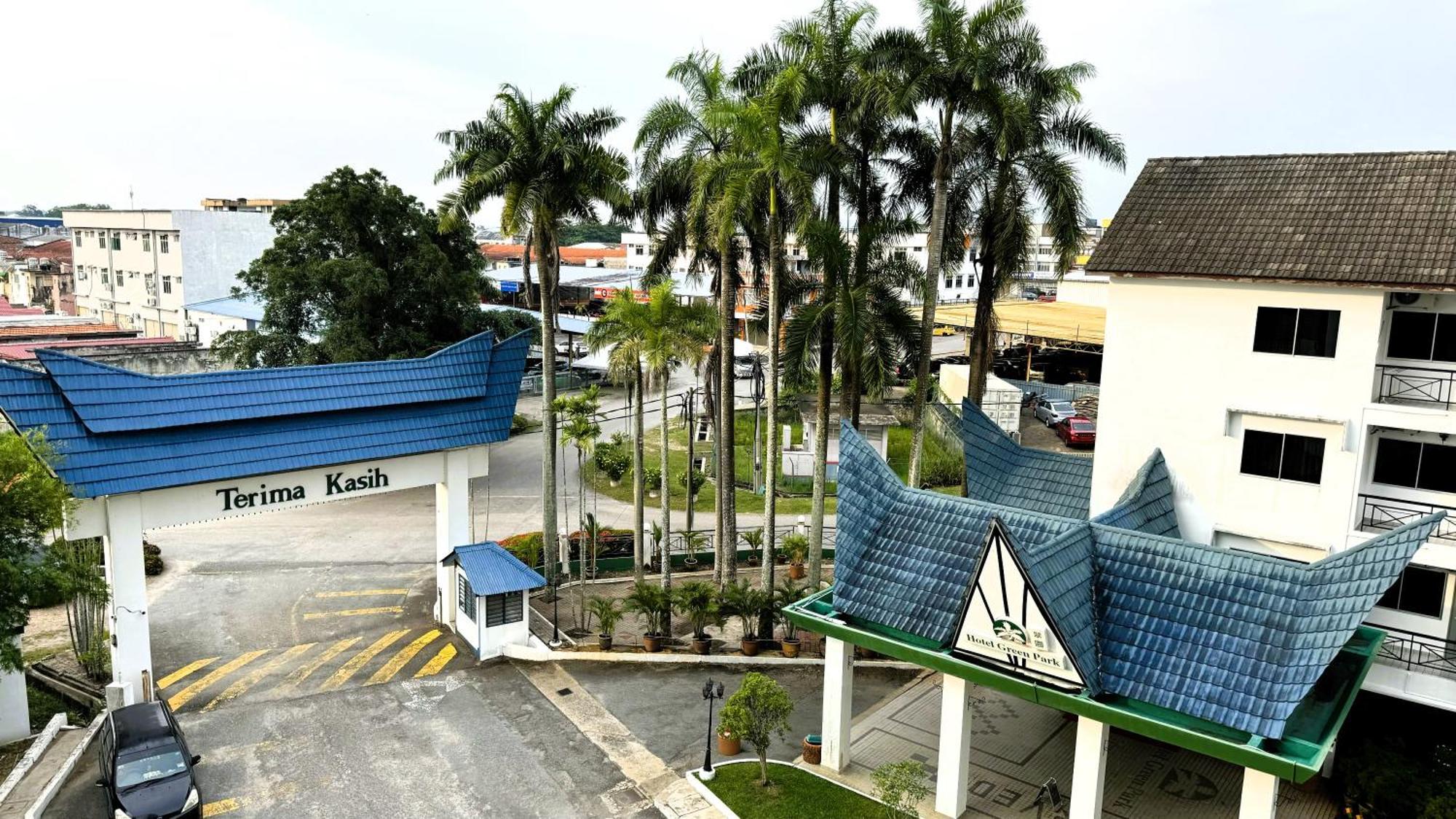 Hotel Green Park Temerloh Extérieur photo